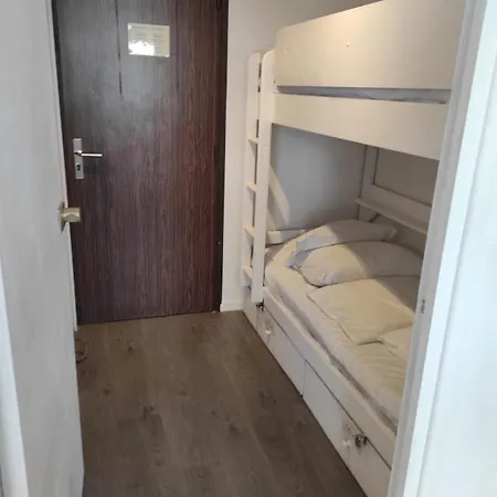 Studio centre port,face au nouveau Casino,parking gratuit au sous sol,wifi Agde Extérieur photo